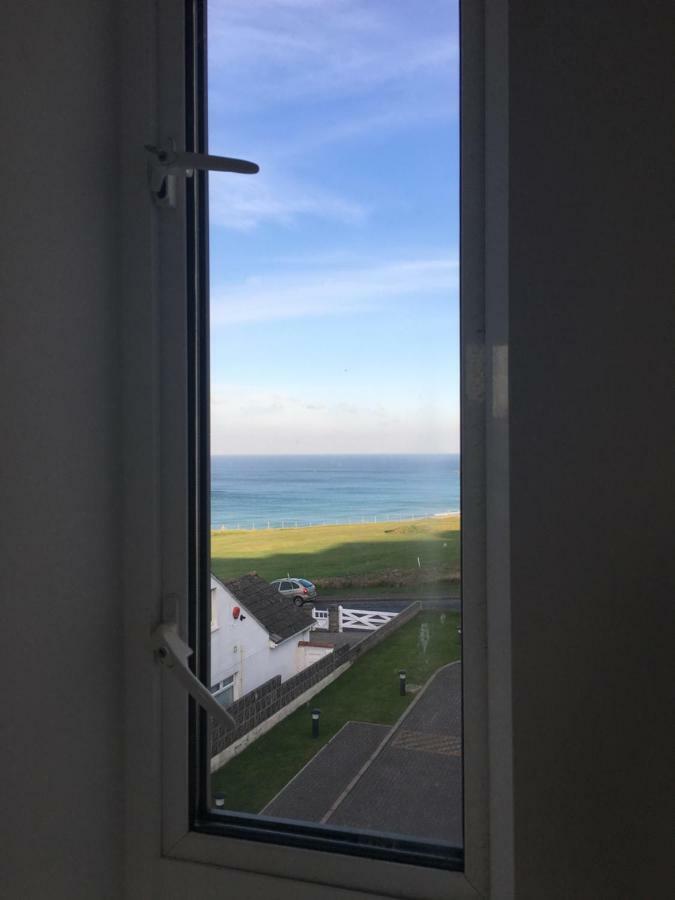 6 Ocean Gate Apartment New Quay エクステリア 写真