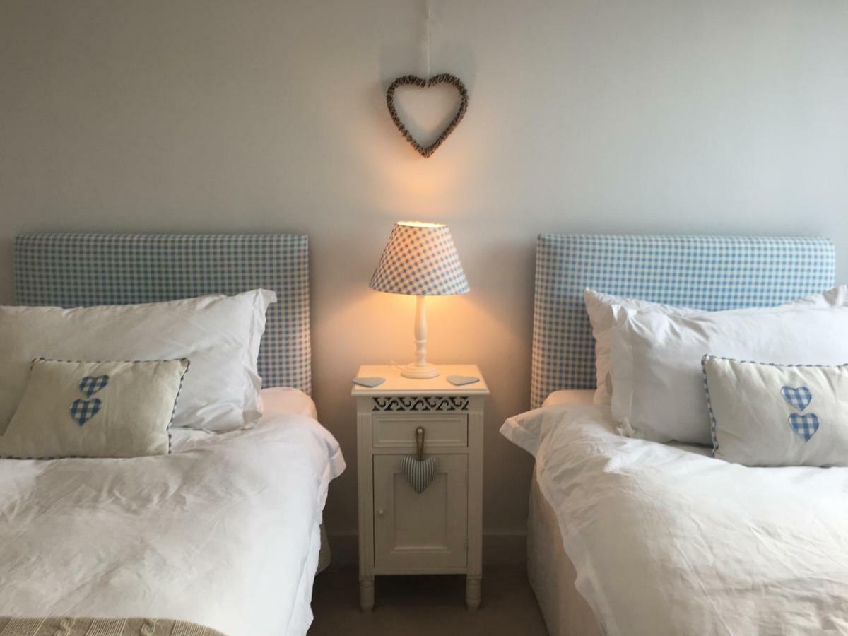 6 Ocean Gate Apartment New Quay エクステリア 写真