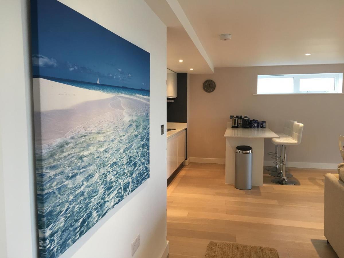 6 Ocean Gate Apartment New Quay エクステリア 写真